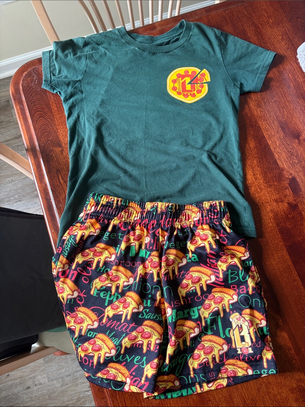 Green Pizza-Graphic Kids Pajama Set
